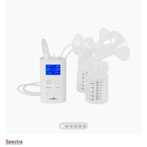 Spectra 9 plus with unopened pumping parts and storage bags